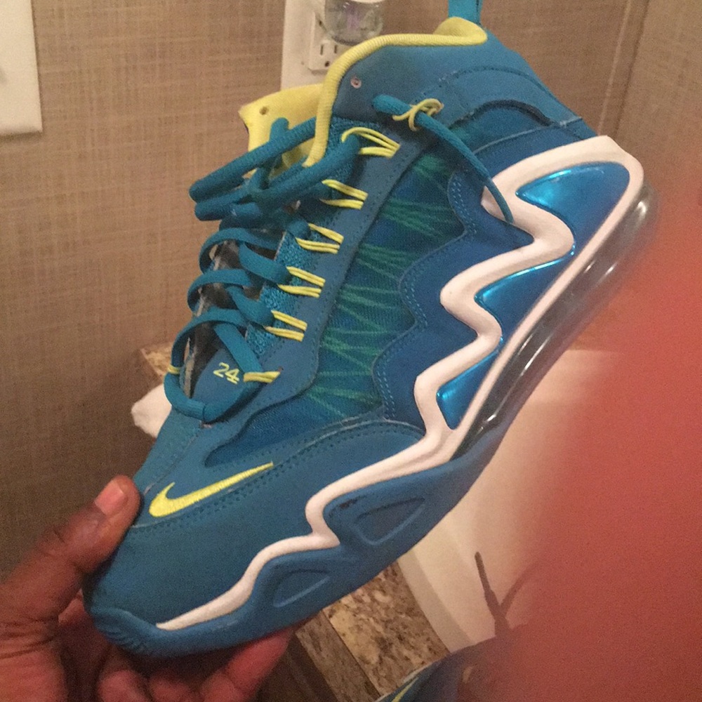 Griffies sneakers.... turquoise yellow and white